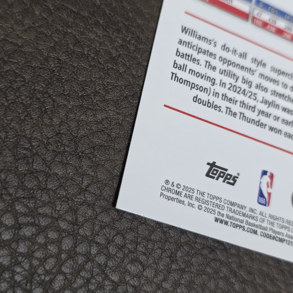 2025–26 Topps Chrome Jaylin Williams #105 Oklahoma City Thunder NM - Picture 7 of 10